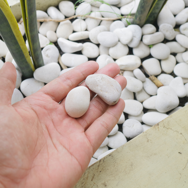 WhiteMarblePebbles20-40mm