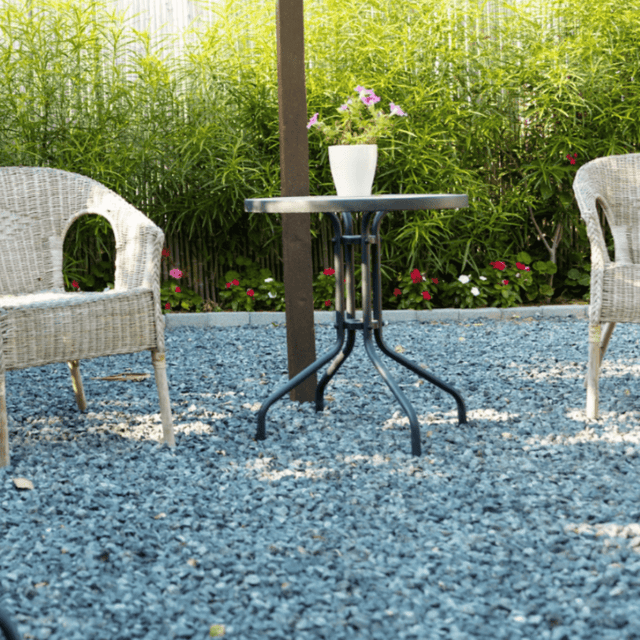 Dandy's Green Granite Chippings