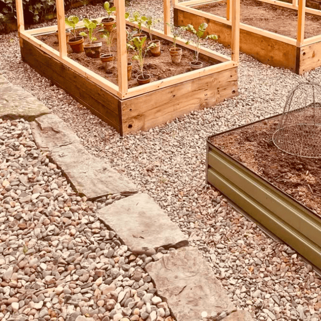 Welsh Brown Gravel - Dandy's Topsoil & Landscape Supplies