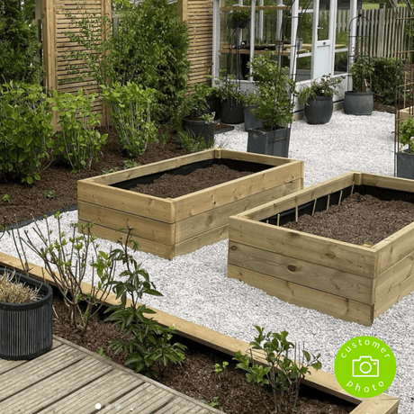 White Grey Limestone Gravel Chippings - Dandy's Topsoil & Landscape Supplies