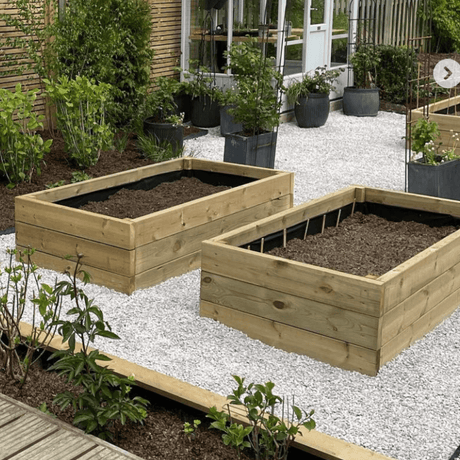 White Grey Limestone Gravel Chippings - Dandy's Topsoil & Landscape Supplies