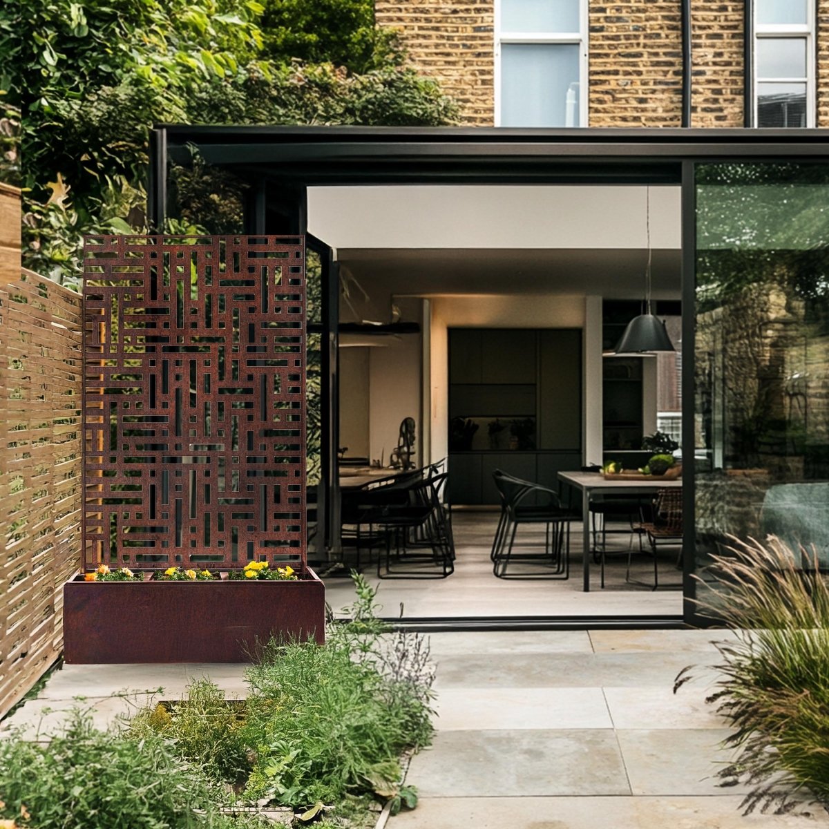 Metal Indoor/Outdoor Privacy Screen with Plant Pot - 90cm x 180cm - Dandys Landscape Supplies