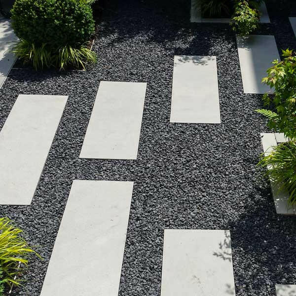 Black Diamond Gravel Chippings - Dandy's Topsoil & Landscape Supplies