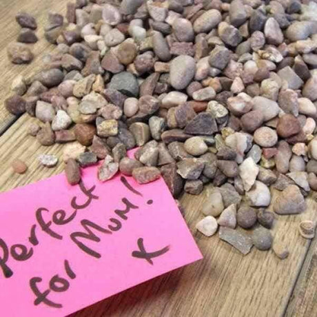 Staffordshire Pink Gravel Sample - Dandy's Topsoil & Landscape Supplies