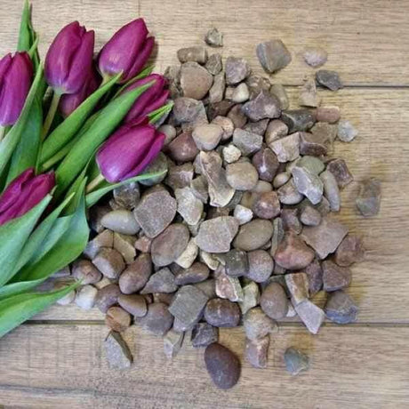 Staffordshire Pink Gravel Sample - Dandy's Topsoil & Landscape Supplies