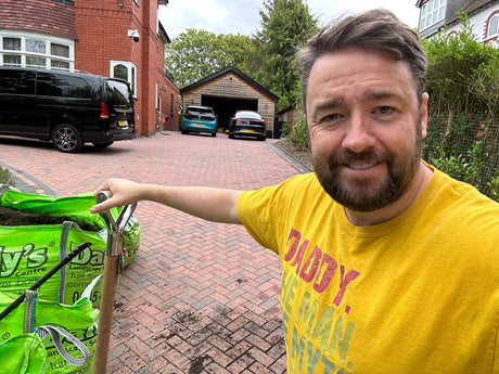 Jason Manford's Comedy Blooms with Dandy's Topsoil