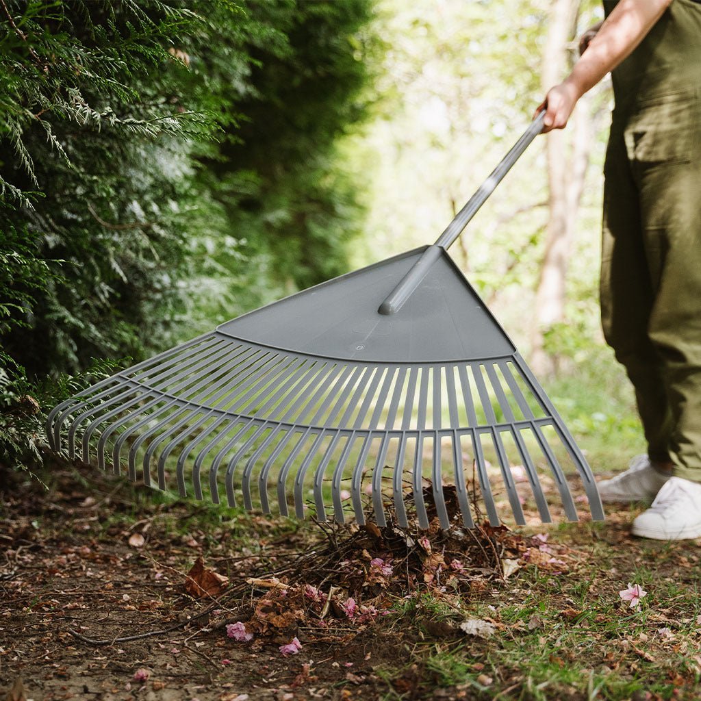 Add - on Kent & Stowe Ultimate Fibre Glass Handle Leaf Rake - Dandys Landscape Supplies