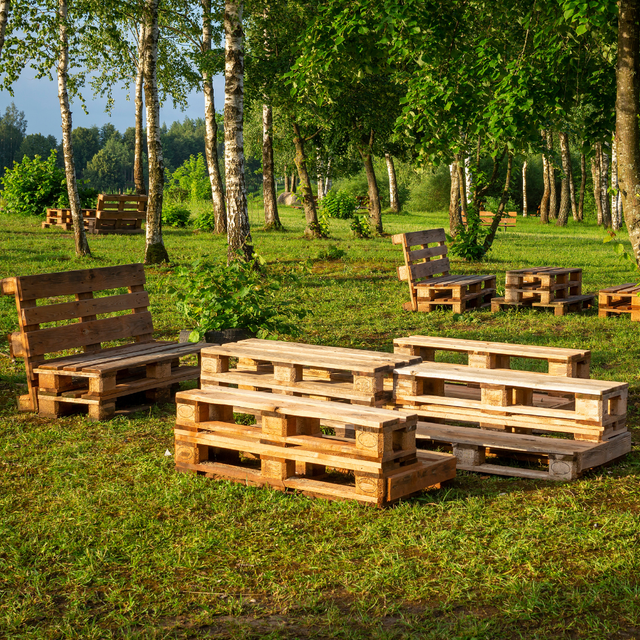 DIY Create Your Own Outdoor Pallet Furniture - Dandys Landscape Supplies