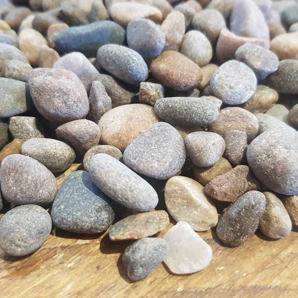 Dandy's Scottish Mini Pebbles 14mm aggregate